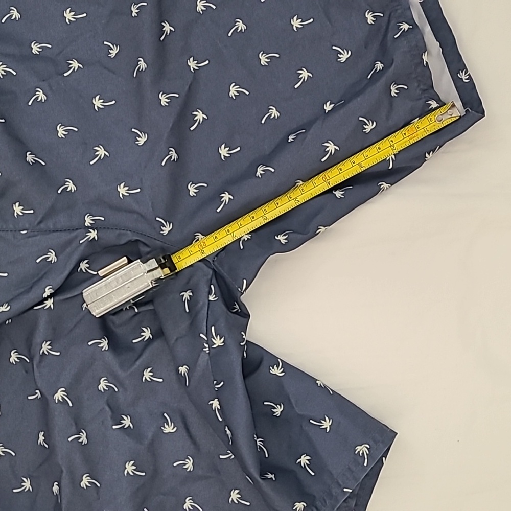 OLD NAVY Swim trunks XXL Board shorts pockets - Picture 10 of 10